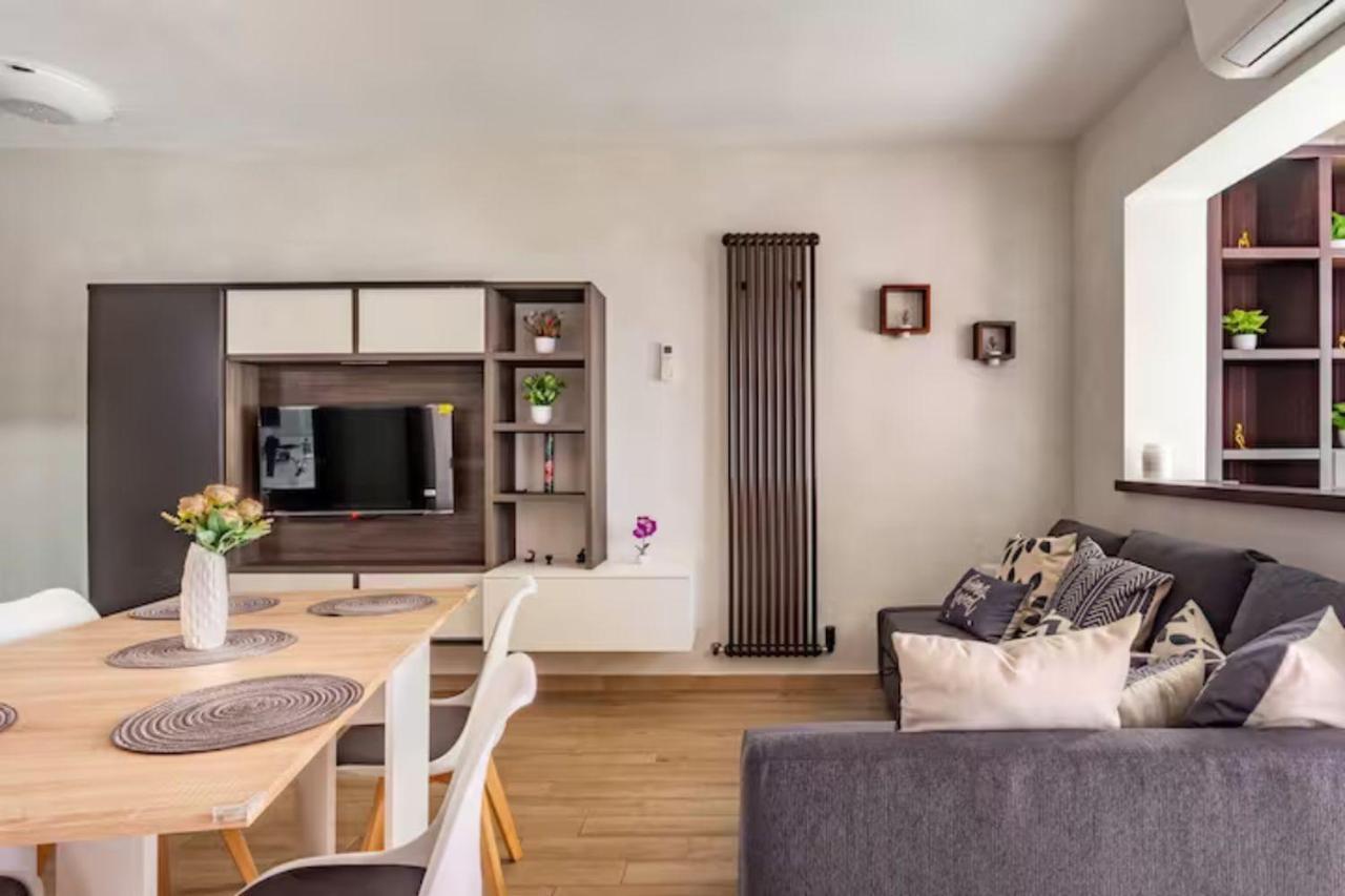 Old Lighthouse - Beach Apartment - Fiumicino Airport Exterior photo